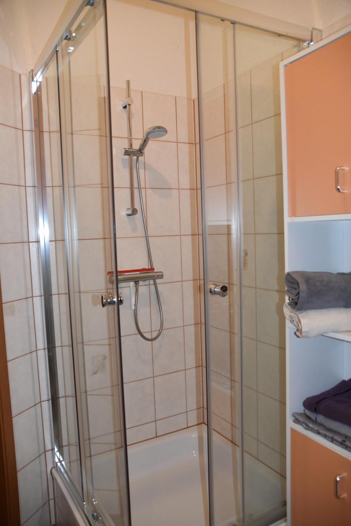 Ferienwohnung Und Pension "Zur Aue" Konigsbruck Exterior foto